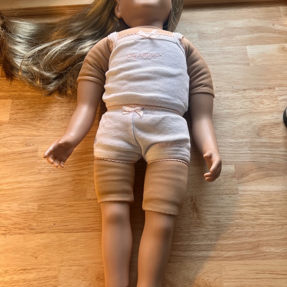 My Twinn ‘Wendi’ Blonde Blue Eyes Long Hair 23" Poseable Girl Doll 2008 - Picture 3 of 13